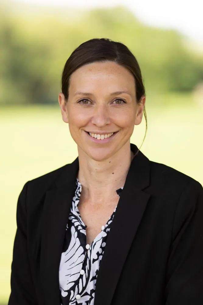 Nicola Jones