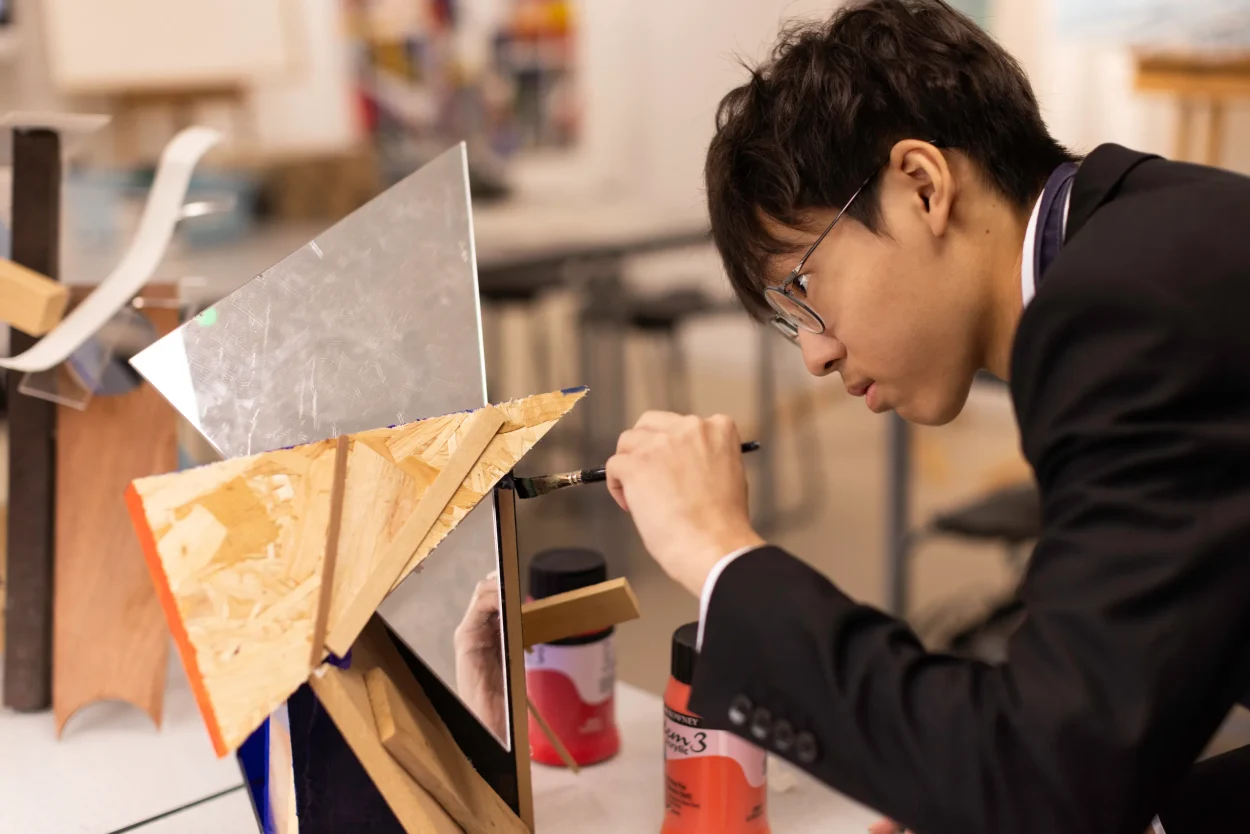 clayesmore student painting sculpture